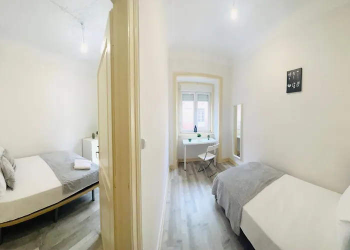 High Standard Lisbon, Super For Tourists 旅馆 *